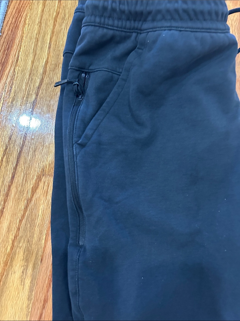 Nike Black Men's Athletic Joggers with Drawstring - Picture 6 of 6